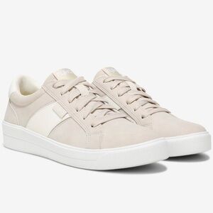 NWOT Ryka Brand Viv Classic Sneaker Beige light taupe